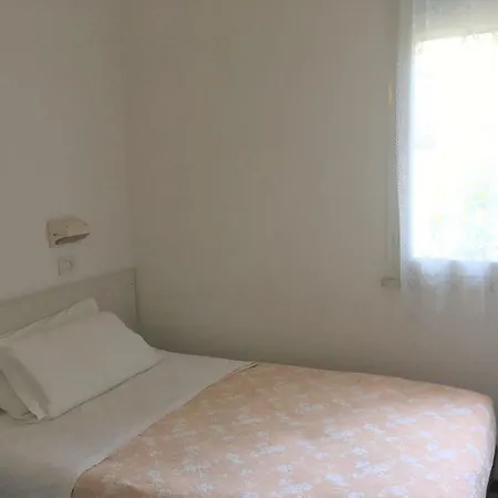 Floreale ホテル 2*